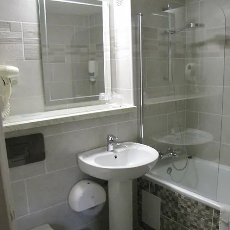 Hotell Brit Bosquet Cite Carcassonne