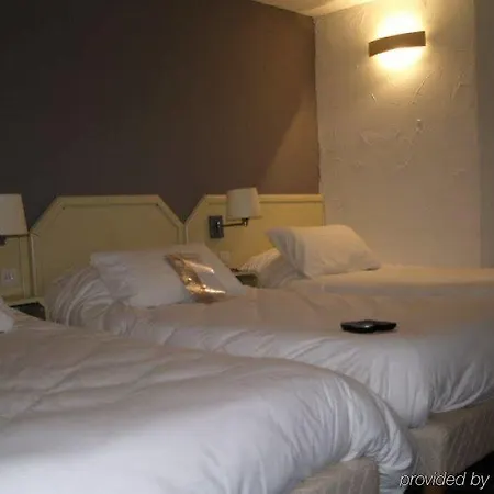 Hotell Brit Bosquet Cite 3*