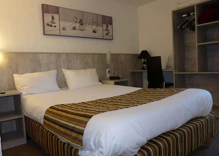 Brit Bosquet Cite Carcassonne