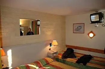 Brit Bosquet Cite Hotell 3*